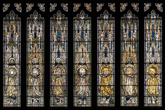 Designer and glass painter Patrick Reyntiens and glass maker Barley Studio, detail of Angel window (1996), Southwell Minster, Nottinghamshire. Designer and glass painter Patrick Reyntiens and glass maker Barley Studio, detail of Angel window (1996), Southwell Minster, Nottinghamshire. | Photo: Peter Hildebrand