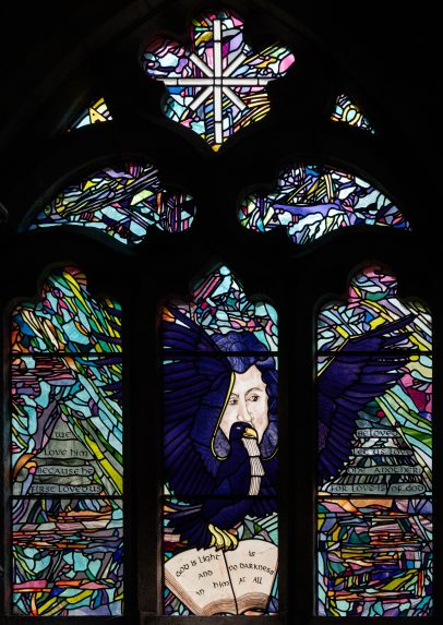 Jennifer-Jane Bayliss, north nave window (2011), Crathie Kirk, Aberdeenshire. | Photo: Peter Hildebrand
