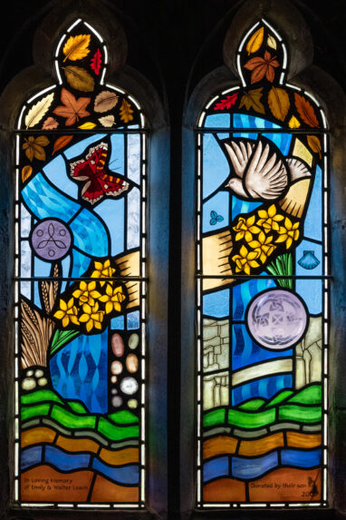 Janet Hardy, nave north wall (c.2000), Church of St David, Betws, Ammanford, Carmarthenshire. | Photo: Peter Hildebrand