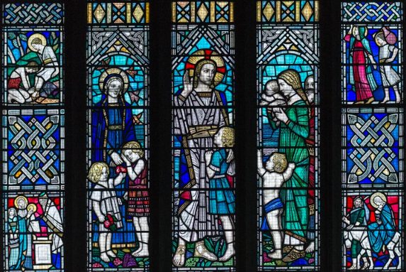 John Duncan, detail of The Children's window (1937), Paisley Abbey, Renfrewshire | Photo: Peter Hildebrand