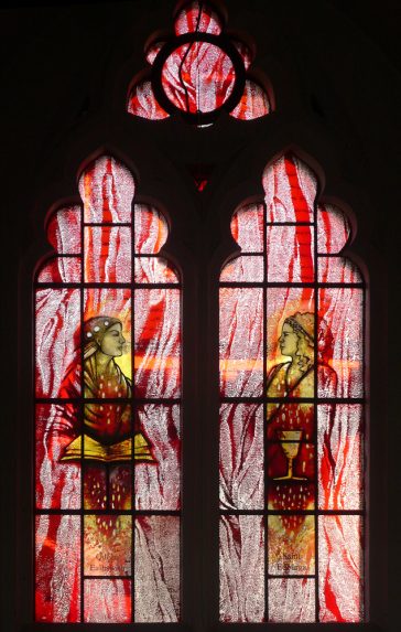 Mel Howse, nave window (2012), Winton Chapel, University of winchester. | Photo: Mel Howse