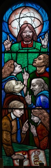 Joseph Nuttgens, Ascended Christ inspiring students and teachers (2001), King's College Chapel, London. | Photo: Peter Hildebrand