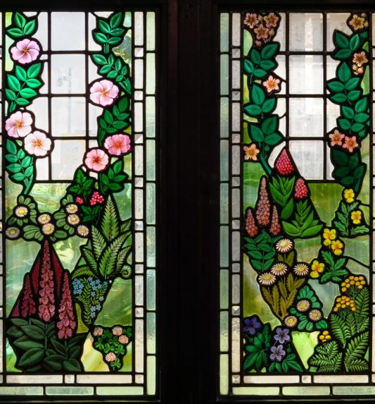 Ann Sotheran, detail of window (1997), Angel in the Fields public house, Marylebone,London. Ann Sotheran, detail of window (1997), Angel in the Fields public house, Marylebone,London. | Photo: Jane Brocket