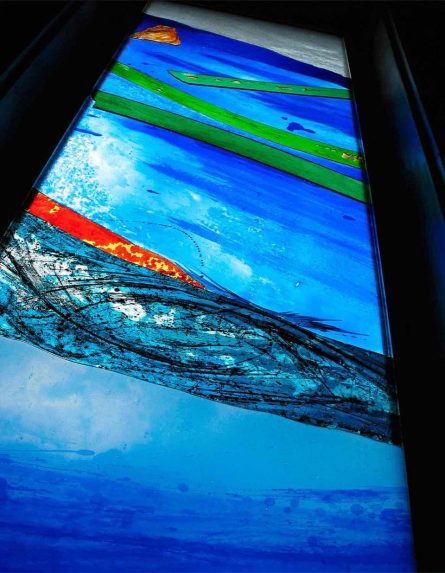 John Reyntiens, detail of 'Evolution' Millennium window (2002), Birmingham Museum & Art Gallery. | Photo: John Reyntiens