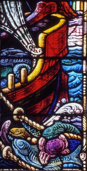 A. E. Lemon, detail of nave south window (1942), Catholic Church of St Peter, Rock Hill, Bromsgrove, Worcestershire. A. E. Lemon, detail of nave south window (1942), Catholic Church of St Peter, Rock Hill, Bromsgrove, Worcestershire. | Photo: Roy Albutt