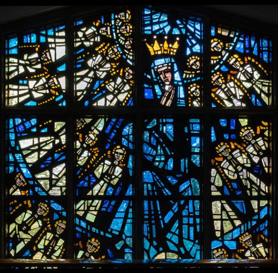 Gabriel Loire, detail of west window (1962), St Richard of Chichester Catholic Church, Chichester, West Sussex. Gabriel Loire, detail of west window (1962), St Richard of Chichester Catholic Church, Chichester, West Sussex. | Photo: Peter Hildebrand