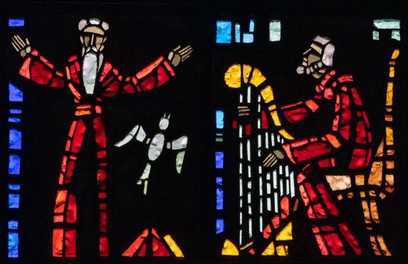 Gabriel Loire, detail of south clerestory windows (1962), St Richard of Chichester Catholic Church, Chichester, West Sussex. | Photo: Peter Hildebrand