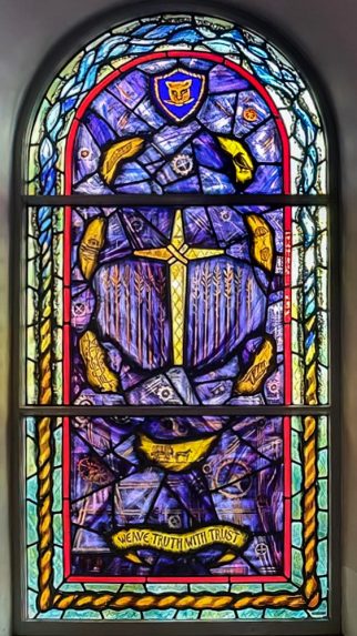 Alec Galloway, The Weavers' window (2004), St Andrew's Parish Church, Dundee. | Photo: Ron Chimiak