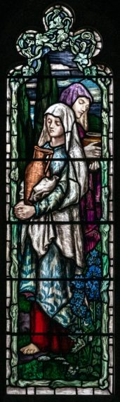 Mary Lowndes, detail of east window (1909), Church of St Peter, Great Cheverell, Wiltshire. | Photo: Peter Hildebrand