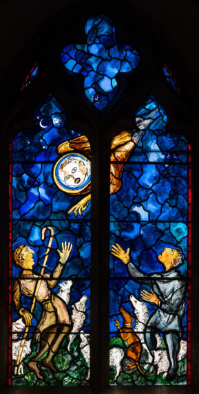 Lamberhurst - Piper John Piper and David Wasley, south wall window (1985), Church of St Mary, Lamberhurst, Kent. | Photo: Peter Hildebrand