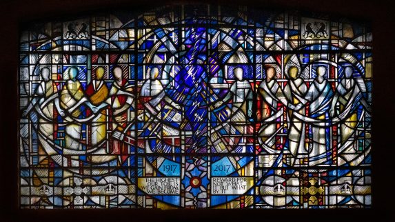 Caroline Benyon, OBE Centenary window (2017), St Paul's Cathedral, London. | Photo: Peter Hildebrand