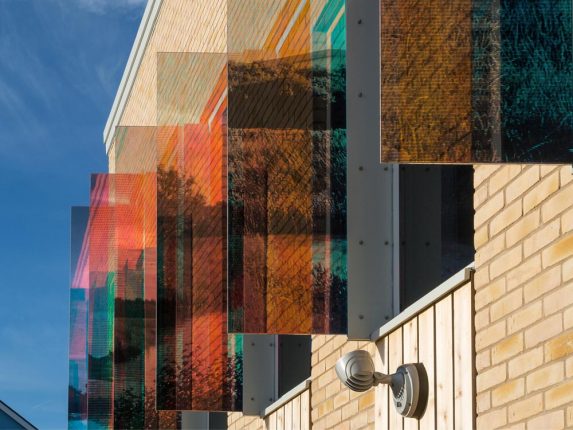 Andrew Moor, detail of dichroic glass fins (2017), Lyde Green Community College, Bristol. Andrew Moor, detail of dichroic glass fins (2017), Lyde Green Community College, Bristol. | Photo: Andrew Moor
