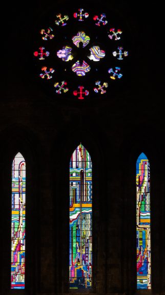 Sir Eduardo Paolozzi, Millennium window in the south wall of the south transept (2002), St Mary's Cathedral, Edinburgh. Sir Eduardo Paolozzi, Millennium window in the south wall of the south transept (2002), St Mary's Cathedral, Edinburgh. | Photo: Peter Hildebrand