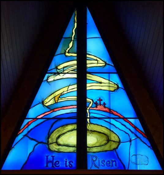 Mark Angus, centre panel The Trinity windows (2013), Perth Baptist Church. Mark Angus, centre panel The Trinity windows (2013), Perth Baptist Church. | Photo: Mark Angus