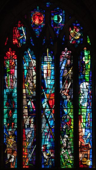John Piper and Patrick Reyntiens, tower west window (1957-62), The Minster church of St Andrew, Plymouth. | Photo: Peter Hildebrand