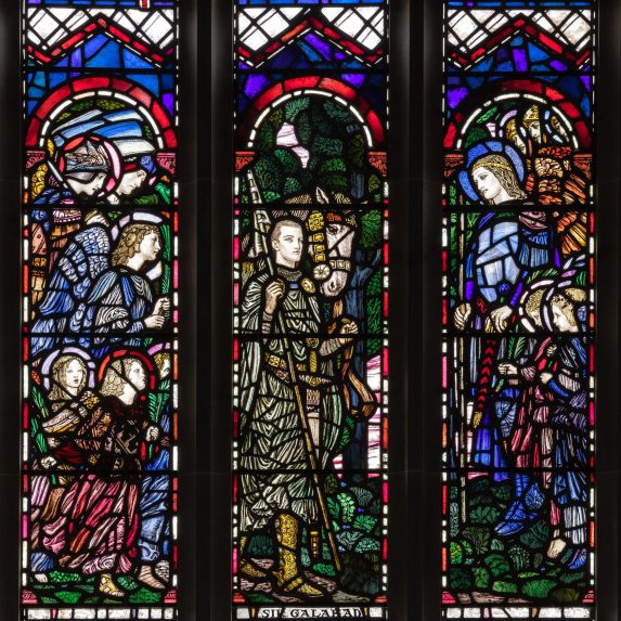 Robert Anning Bell and Lowndes & Drury, detail of chancel east window (1917), Church of St Pol de Léon, Paul, Nr Penzance, Cornwall. | Photo: Peter Hildebrand