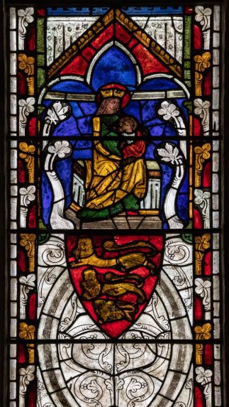 Detail of east window (early 14th century), Church of St Mary the Virgin, Selling, Kent. | Photo: Peter Hildebrand