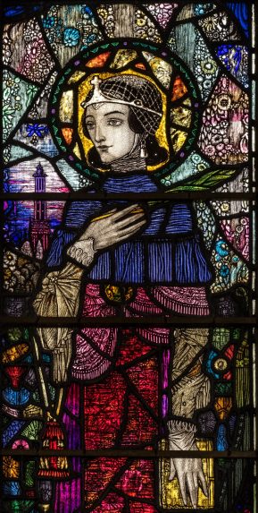 Harry Clarke and J. Clarke & Sons, detail of south nave window (1921), Church of St Mary, Sturminster Newton, Dorset. | Photo: Peter Hildebrand