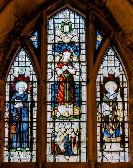 Horace Wilkinson, St Keyne with St Illtud and St Cadog (1922), Brecon Cathedral, Powys. Horace Wilkinson, St Keyne with St Illtud and St Cadog (1922), Brecon Cathedral, Powys. | Photo: Martin Crampin