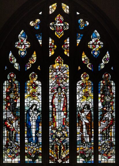 Lawrence Lee, east window (1971), Church of St John the Baptist, Belmont, Sutton, South London. | Photo: Peter Hildebrand