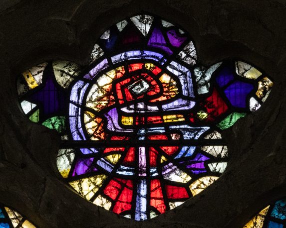Lawrence Lee, detail of south chancel window (1975), Church of St Andrew, Sutton-in-the-Isle, Cambridgeshire. Lawrence Lee, detail of south chancel window (1975), Church of St Andrew, Sutton-in-the-Isle, Cambridgeshire. | Photo: Peter Hildebrand