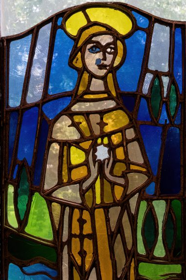 Frank Roper, detail from south nave window (c.1987), Church of All Saints, Penarth, Vale of Glamorgan. | Photo: Peter Hildebrand